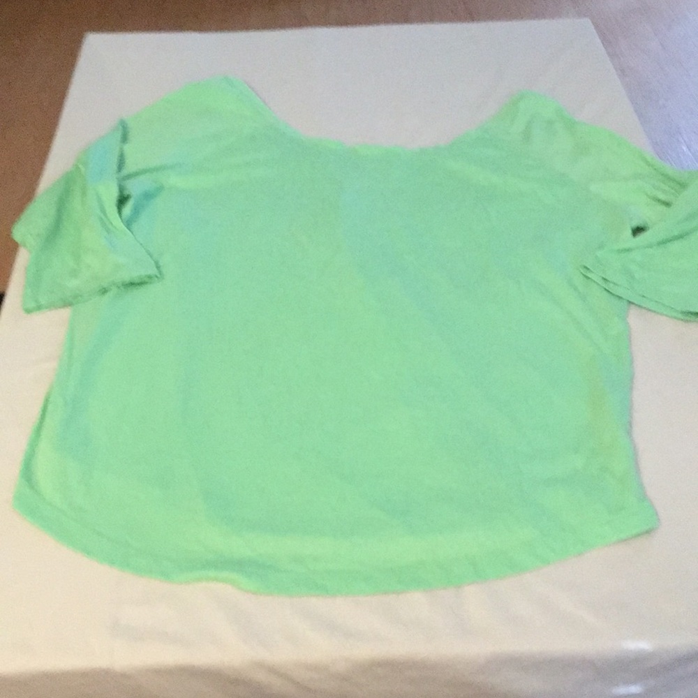 Fabletics t shirt